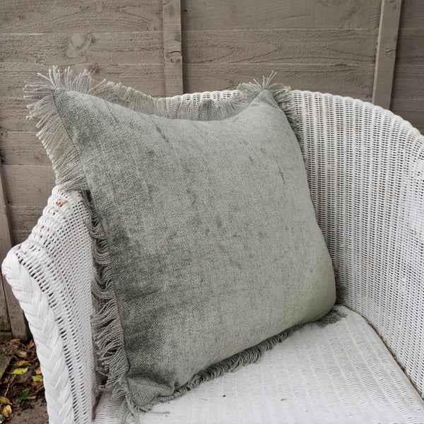 Hettie cushion Fennel