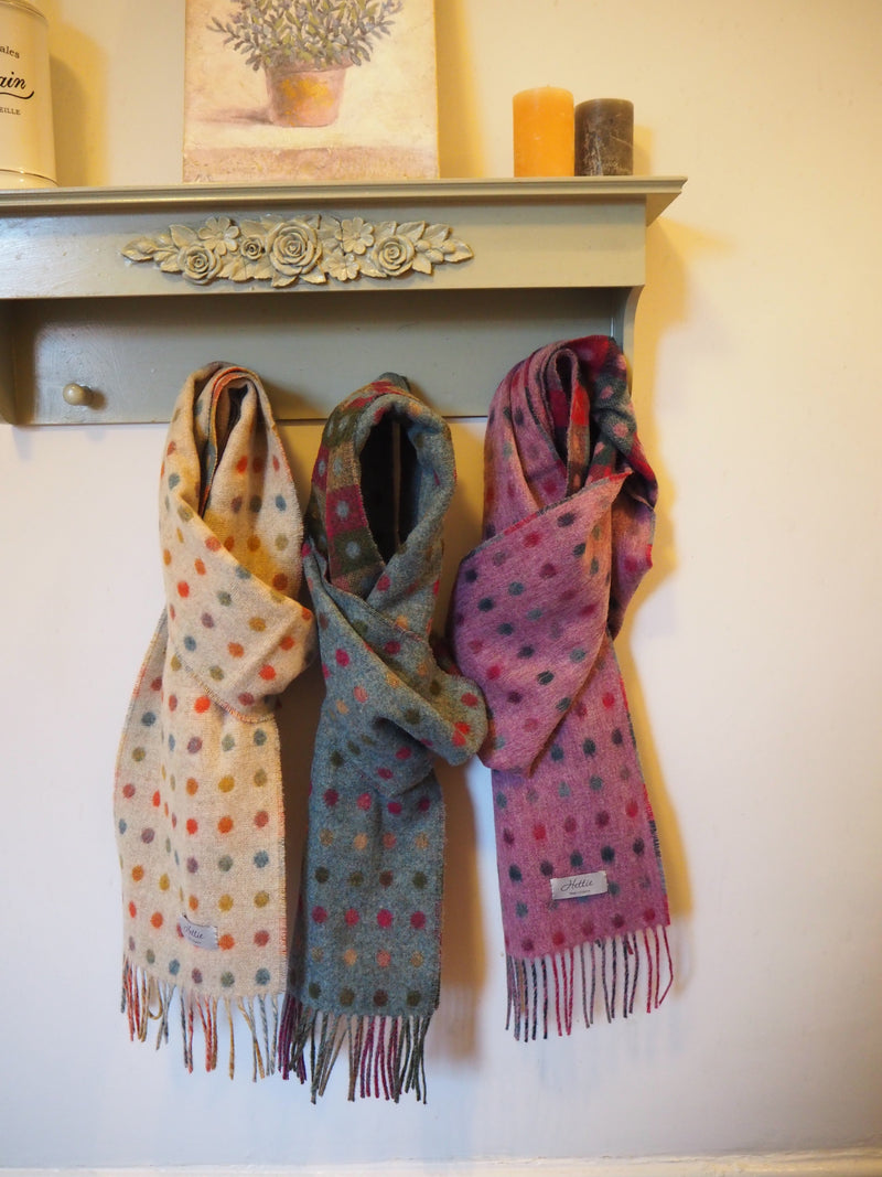 wool scarf multispot pink Canada