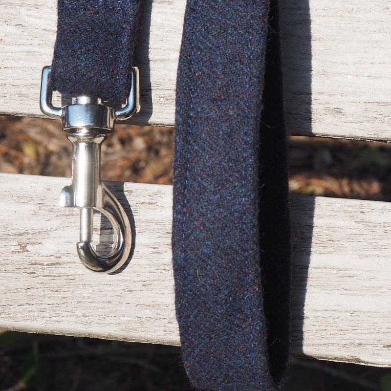 Dog Lead Navy limited edition